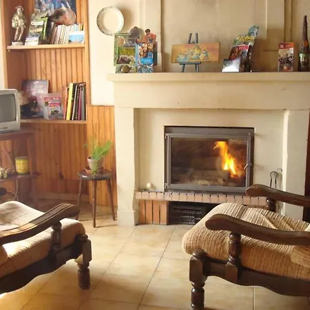 La Petite Maison Bleue